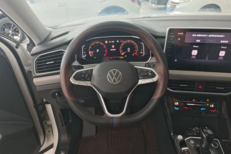 Used Volkswagen Tayron 2023 330TSI Two-Wheel-Drive Luxury Plus Advanced Version Steering Wheel