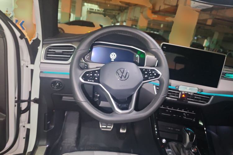 Used Volkswagen Tayron 2023 Revised Version 380TSI All-Wheel Drive R-Line Pro Smart Edition Steering Wheel