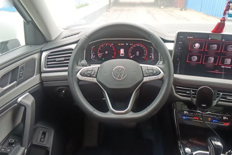 Used Volkswagen Tayron 2023 380TSI Four-Wheel Drive R-Line High-Energy Version Steering Wheel