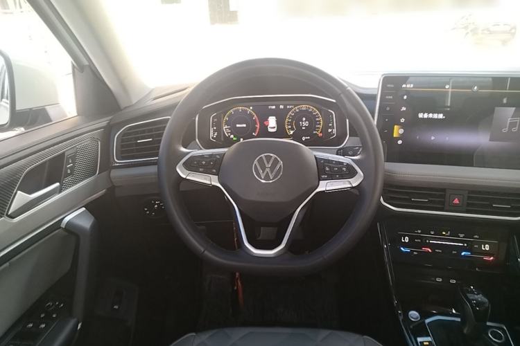 Used Volkswagen Tayron 2023 330TSI Two-Wheel-Drive Luxury Plus Advanced Version Steering Wheel