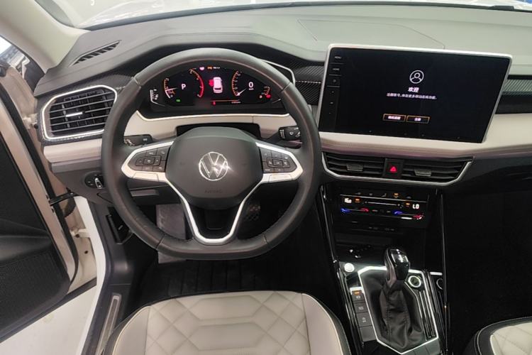 Used Volkswagen Tayron 2023 300TSI Two-Wheel-Drive Luxury Plus Advanced Edition Steering Wheel