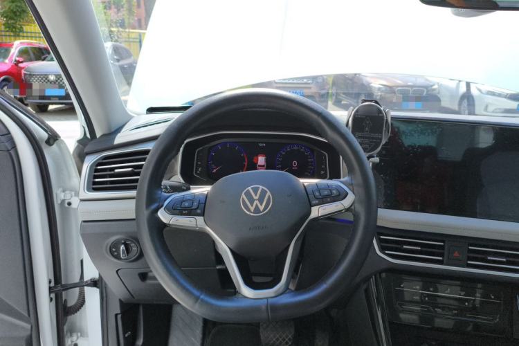 Used Volkswagen Tayron 2023 Revised Version 380TSI All-Wheel Drive R-Line High-Energy Edition Steering Wheel