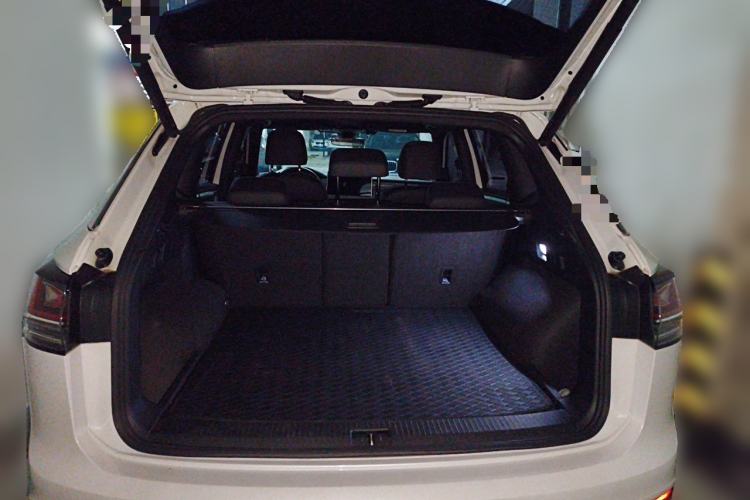 Used Volkswagen Tayron 2023 380TSI Four-Wheel Drive R-Line Pro Smart Edition Trunk