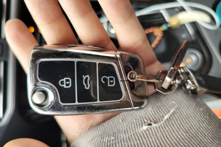 Used Volkswagen Tayron 2023 380TSI Four-Wheel Drive R-Line Pro Smart Edition Vehicle Key