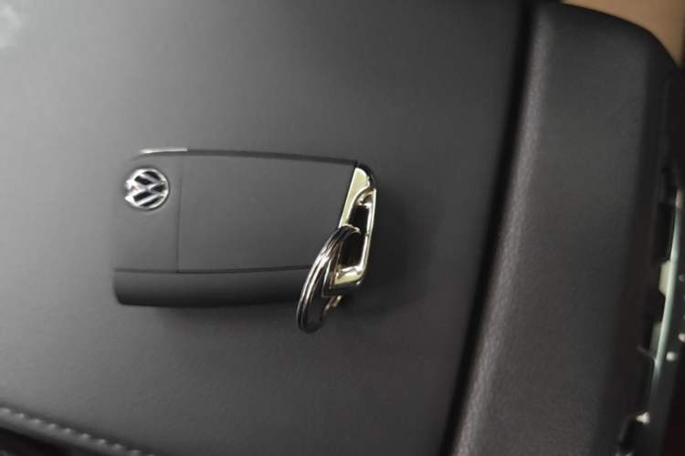 Used Volkswagen Tayron 2023 Revised Version 380TSI All-Wheel Drive R-Line Pro Smart Edition Vehicle Key