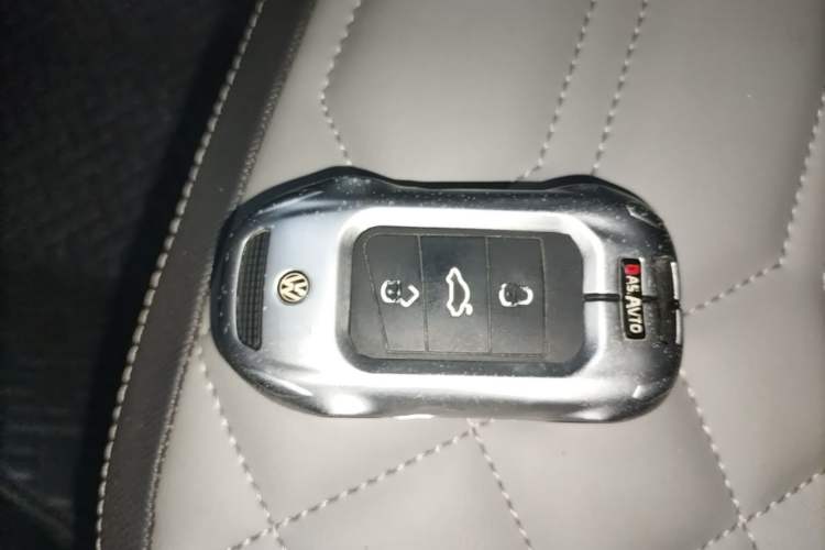 Used Volkswagen Tayron 2023 300TSI Two-Wheel-Drive Luxury Plus Advanced Edition Vehicle Key