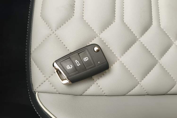 Used Volkswagen Tayron 2023 Revised Version 380TSI All-Wheel Drive R-Line High-Energy Edition Vehicle Key