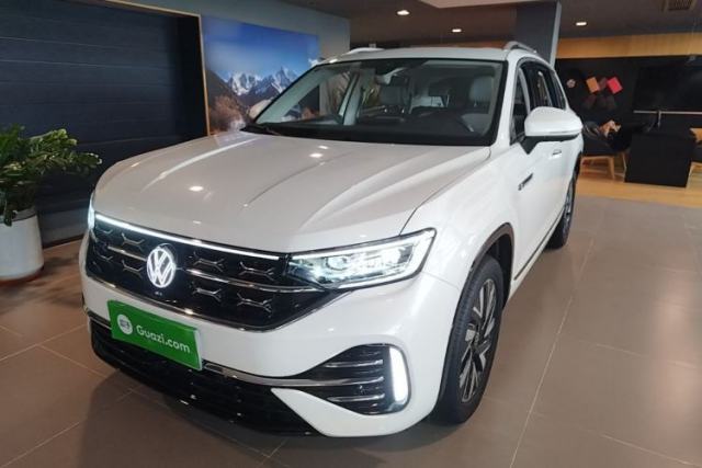Used Volkswagen Tayron 2023 Revised Version 380TSI All-Wheel Drive R-Line High-Energy Edition