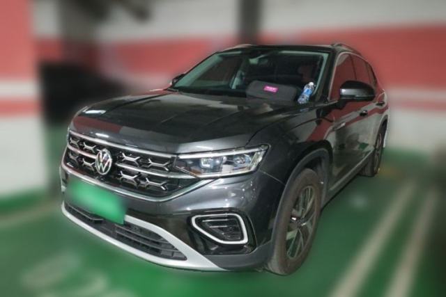 Volkswagen Tayron 2024 300TSI Two-Wheel-Drive Luxury Plus Advanced Version مستعملة