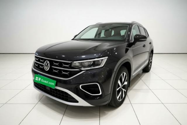 Volkswagen Tayron 2024 300TSI Two-Wheel-Drive Luxury Plus Advanced Version usado