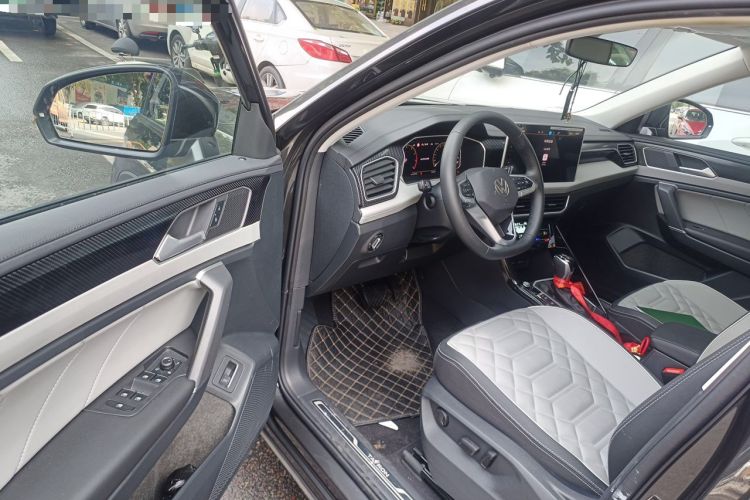 Used Volkswagen Tayron 2024 330TSI Two-Wheel Drive Luxury Plus Advanced Version Driver Seat