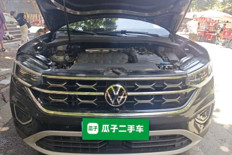 Used Volkswagen Tayron 2024 330TSI Two-Wheel Drive Luxury Plus Advanced Version Engine Bay