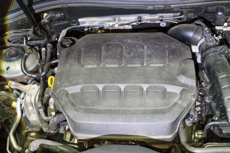Used Volkswagen Tayron 2024 330TSI Two-Wheel Drive Luxury Plus Advanced Version Engine Bay