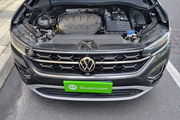 Used Volkswagen Tayron 2024 330TSI Two-Wheel Drive Luxury Plus Advanced Version Engine Bay