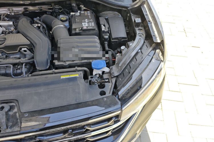 Used Volkswagen Tayron 2024 300TSI Two-Wheel-Drive Luxury Plus Advanced Version Engine Bay Left