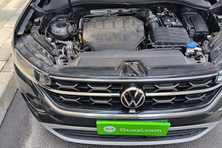 Used Volkswagen Tayron 2024 330TSI Two-Wheel Drive Luxury Plus Advanced Version Engine Bay Right