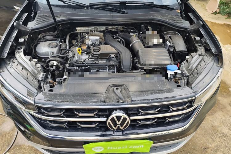 Used Volkswagen Tayron 2024 300TSI Two-Wheel-Drive Luxury Plus Advanced Version Engine Bay
