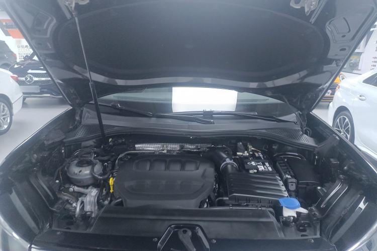 Used Volkswagen Tayron 2024 380TSI Four-Wheel Drive R-Line High-Energy Version Engine Bay