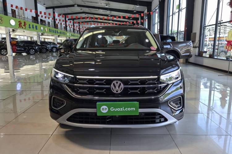 Used Volkswagen Tayron 2024 300TSI Two-Wheel-Drive Luxury Plus Advanced Version Exterior 1