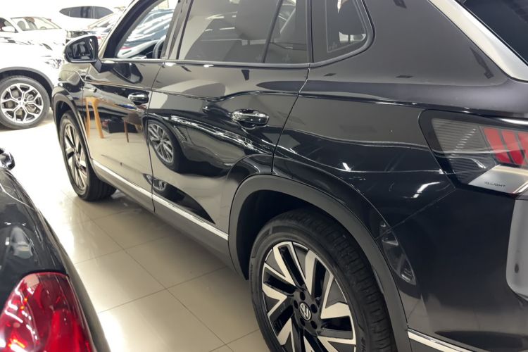 Used Volkswagen Tayron 2024 300TSI Two-Wheel-Drive Luxury Plus Advanced Version Exterior 5