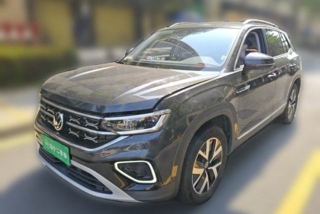 Volkswagen Tayron 2024 300TSI Two-Wheel-Drive Luxury Plus Advanced Version usado