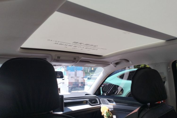 Used Volkswagen Tayron 2024 300TSI Two-Wheel-Drive Luxury Plus Advanced Version Headliner