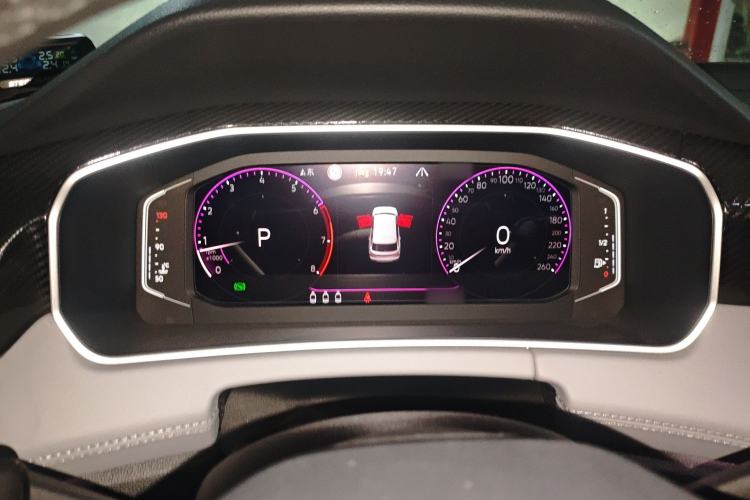 Used Volkswagen Tayron 2024 300TSI Two-Wheel-Drive Luxury Plus Advanced Version Instrument Cluster