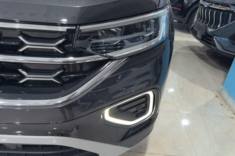 Used Volkswagen Tayron 2024 330TSI Two-Wheel Drive Luxury Plus Advanced Version Left Front Headlight