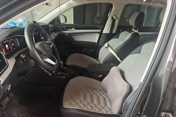 Used Volkswagen Tayron 2024 330TSI Two-Wheel Drive Luxury Plus Advanced Version Left Front Seat