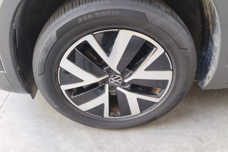 Used Volkswagen Tayron 2024 330TSI Two-Wheel Drive Luxury Plus Advanced Version Left Front Wheel Hub