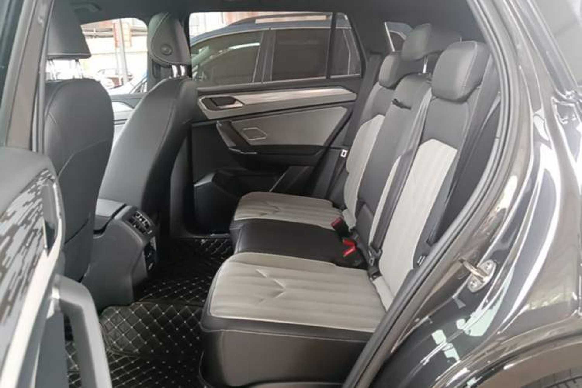 Used Volkswagen Tayron 2024 380TSI All-Wheel Drive R-Line Pro Smart Edition Left Rear Seat