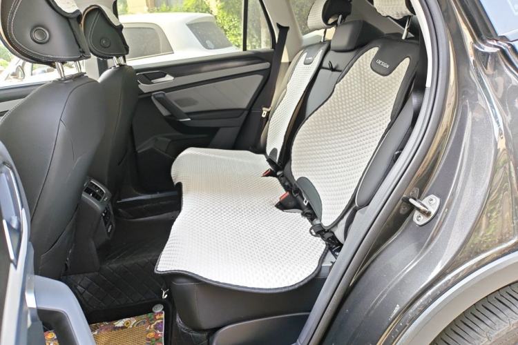 Used Volkswagen Tayron 2024 330TSI Two-Wheel Drive Luxury Plus Advanced Version Left Rear Seat