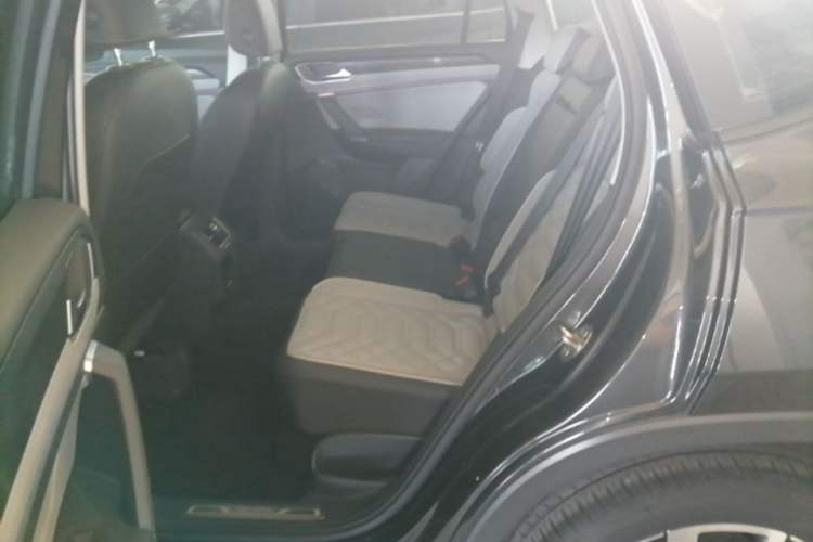 Used Volkswagen Tayron 2024 330TSI Two-Wheel Drive Luxury Plus Advanced Version Left Rear Seat