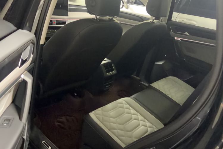 Used Volkswagen Tayron 2024 300TSI Two-Wheel-Drive Luxury Plus Advanced Version Left Rear Seat