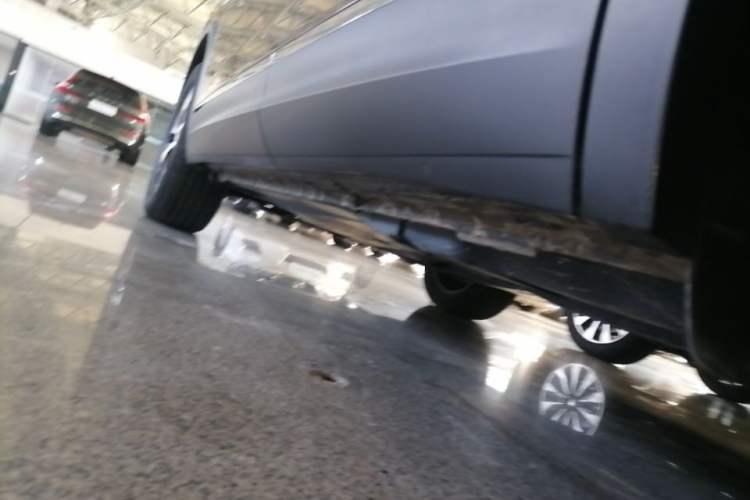 Used Volkswagen Tayron 2024 330TSI Two-Wheel Drive Luxury Plus Advanced Version Left Side Sill