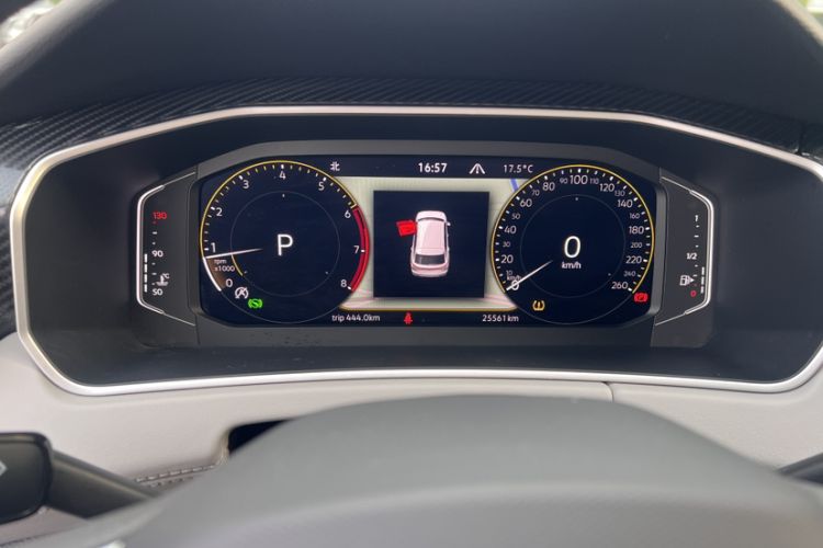 Used Volkswagen Tayron 2024 330TSI Two-Wheel Drive Luxury Plus Advanced Version Odometer Close Up