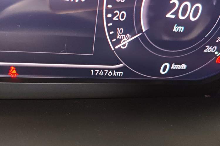 Used Volkswagen Tayron 2024 300TSI Two-Wheel-Drive Luxury Plus Advanced Version Odometer Close Up