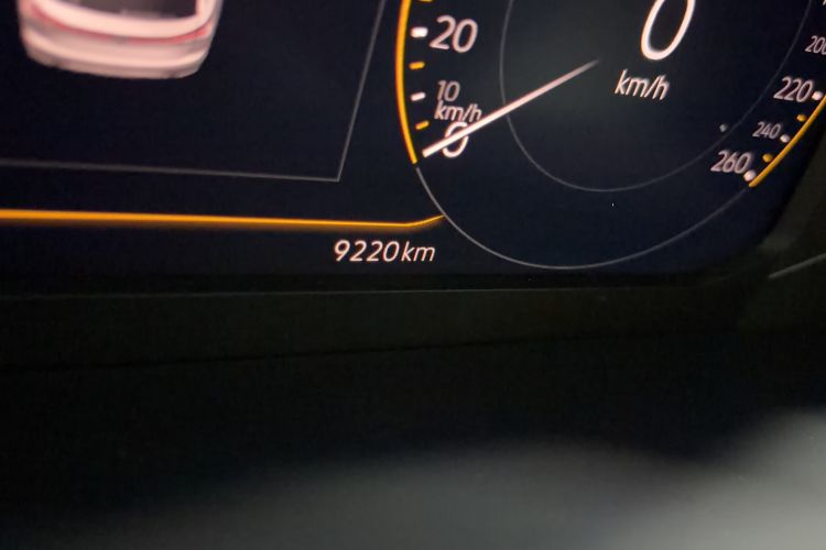 Used Volkswagen Tayron 2024 300TSI Two-Wheel-Drive Luxury Plus Advanced Version Odometer Close Up