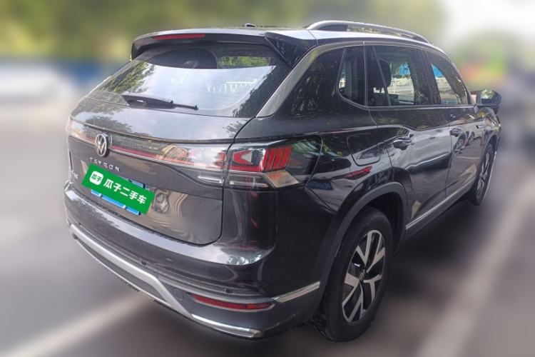 Used Volkswagen Tayron 2024 330TSI Two-Wheel Drive Luxury Plus Advanced Version Rear Right 45 Deg