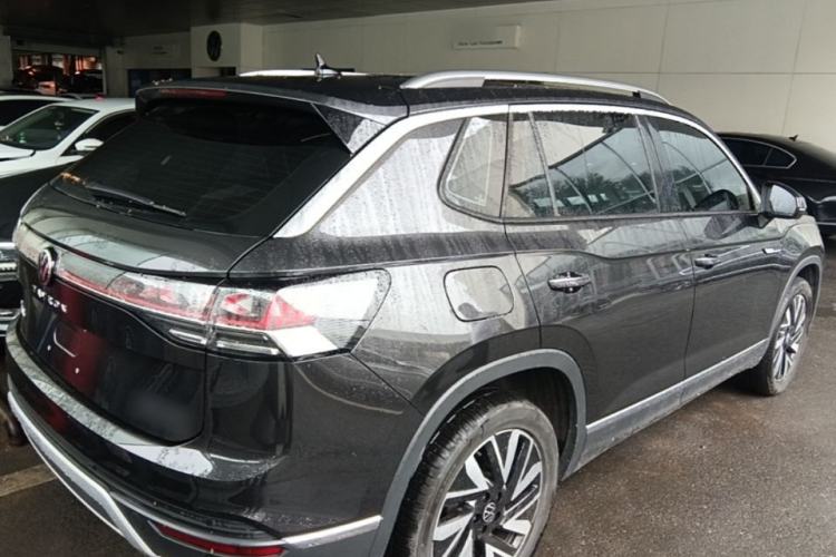Used Volkswagen Tayron 2024 300TSI Two-Wheel-Drive Luxury Plus Advanced Version Rear Right 45 Deg