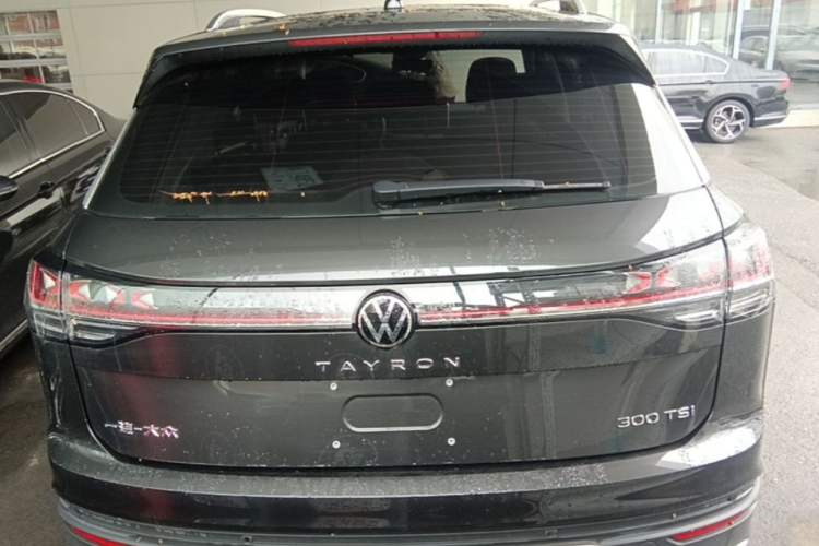 Used Volkswagen Tayron 2024 300TSI Two-Wheel-Drive Luxury Plus Advanced Version Rear