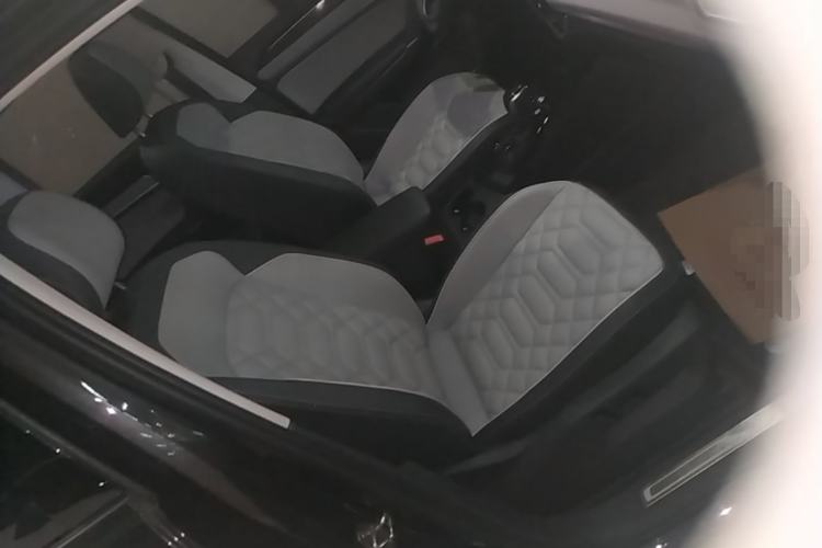 Used Volkswagen Tayron 2024 330TSI Two-Wheel Drive Luxury Plus Advanced Version Right Front Seat