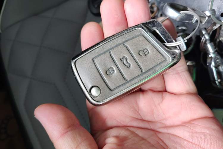 Used Volkswagen Tayron 2024 330TSI Two-Wheel Drive Luxury Plus Advanced Version Vehicle Key
