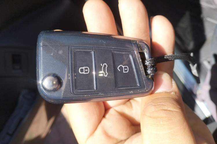 Used Volkswagen Tayron 2024 300TSI Two-Wheel-Drive Luxury Plus Advanced Version Vehicle Key