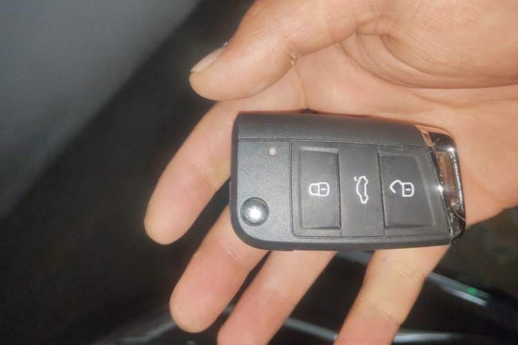 Used Volkswagen Tayron 2024 380TSI All-Wheel Drive R-Line Pro Smart Edition Vehicle Key
