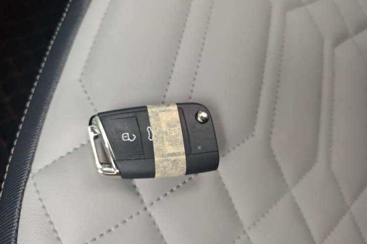 Used Volkswagen Tayron 2024 300TSI Two-Wheel-Drive Luxury Plus Advanced Version Vehicle Key