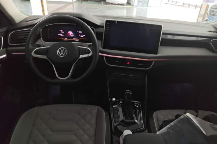 Used Volkswagen Tayron 2024 300TSI Two-Wheel-Drive Luxury Plus Advanced Version Center Console