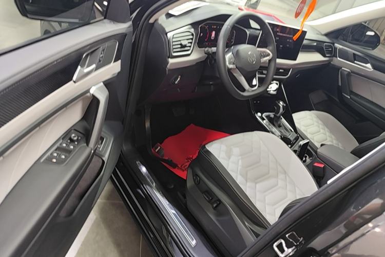 Used Volkswagen Tayron 2024 300TSI Two-Wheel-Drive Luxury Plus Advanced Version Driver Seat