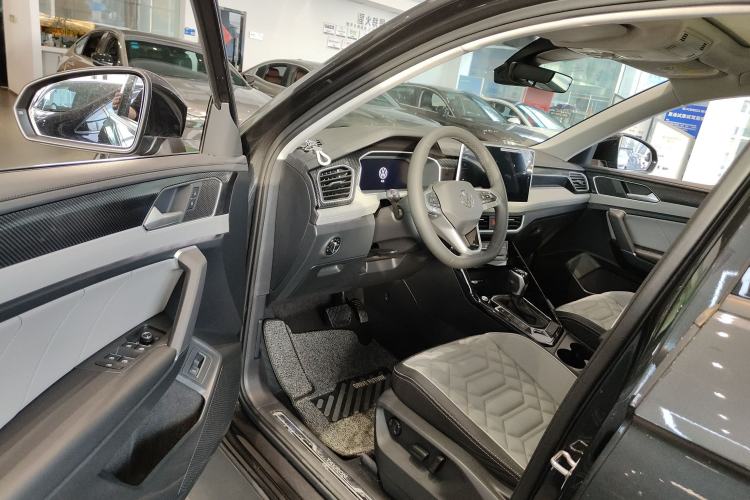 Used Volkswagen Tayron 2024 330TSI Two-Wheel Drive Luxury Plus Advanced Version Driver Seat