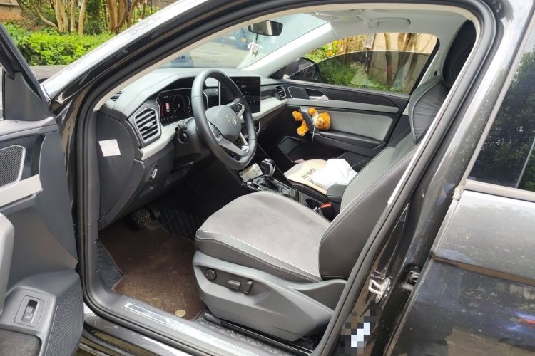Used Volkswagen Tayron 2024 300TSI Two-Wheel-Drive Luxury Plus Advanced Version Driver Seat